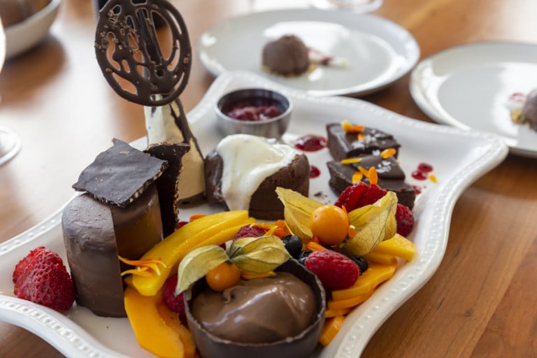 Dessert, chocolate, fruit