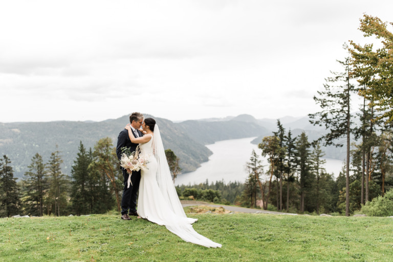 villa-eyrie-wedding-private-nuptials