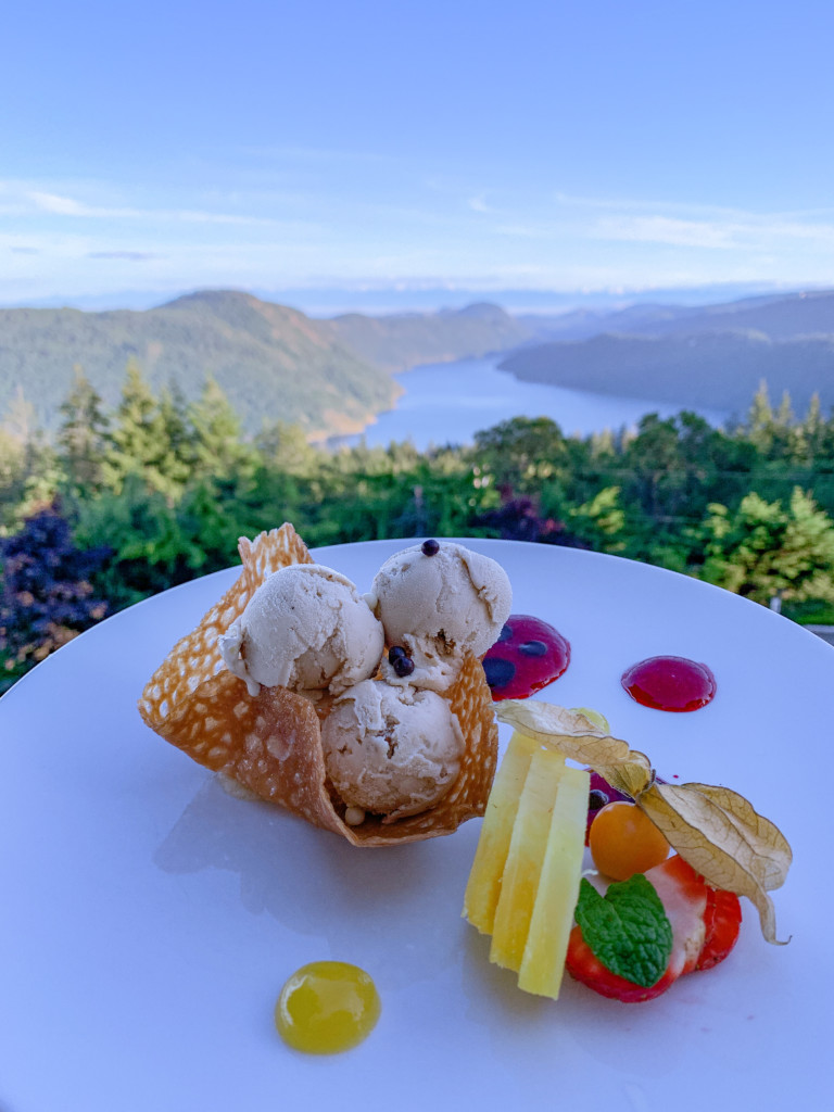 villa-eyrie-alpina-restaurant-gelato
