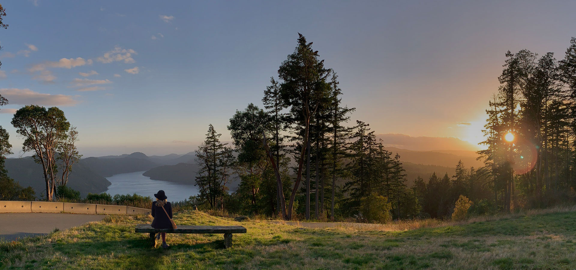 Finlayson Arm Sunset View from Villa Eyrie Resort