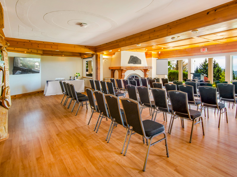 The Malahat room at the Villa Eyrie Resort.