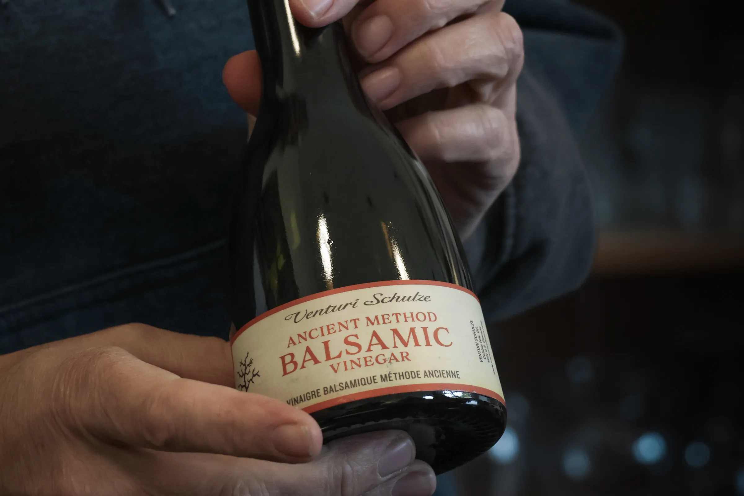 https://www.villaeyrie.com/wp-content/uploads/2026/05/artisanal-balsamic-tablet.webp